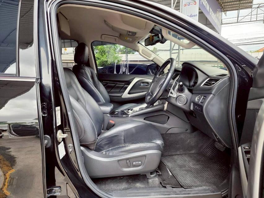 ขาย Mitsubishi Pajero 2.4GT 4WD ปี19 12