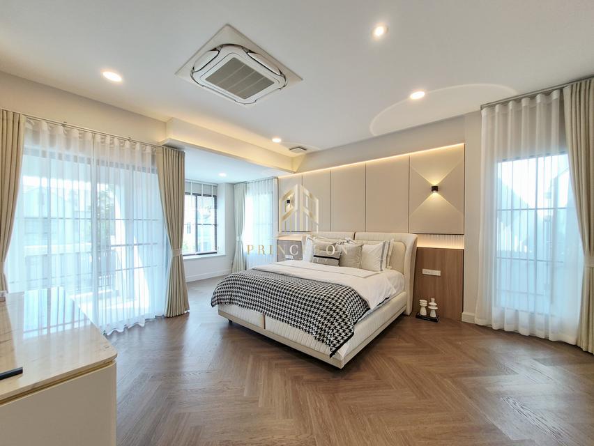 Luxury House For Sale or Rent Nantawan Rama 9 – New KrungthepKreetha 12