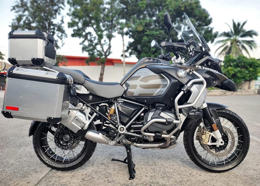 ขาย BMW R 1250 GS ปี 2021 แต่งครบอย่างหล่อพร้อมส่งมอบ