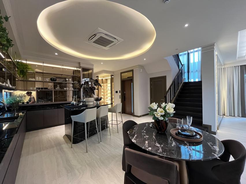 Grand Bangkok Boulevard ราชพฤกษ์–พรานนก บ้านหรูหลังมุม 39.8 ล้าน | 575 ตร.ม. 5