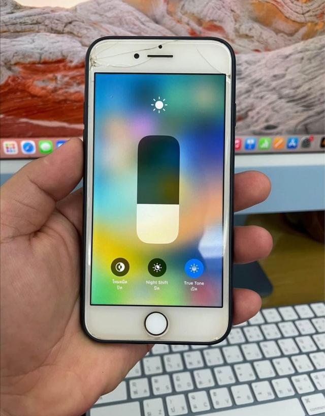 iphone 8 ความจุ 64GB สีขาว 2