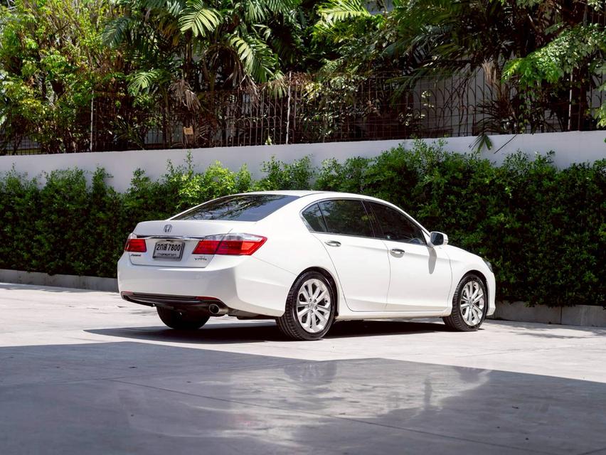 Honda Accord 2.4 Tech ปีจด 2014  ประกันเครื่องเกียร์3ปี / 30,000 km. รูปที่ 2