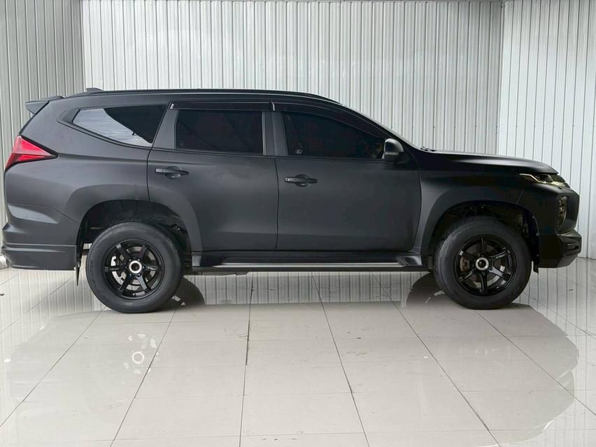 Mitsubishi Pajero 2.4GT ปี20 4