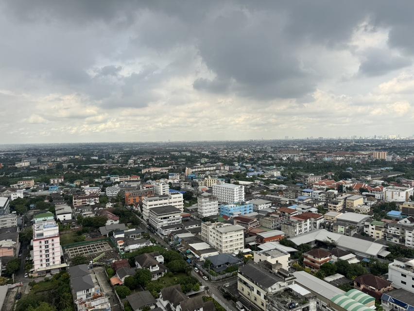 เดอะพาร์คแลนด์ เพชรเกษม 56 ใกล้ MRT ภาษีเจริญ (ตรงข้ามซีคอนบางแค) 4