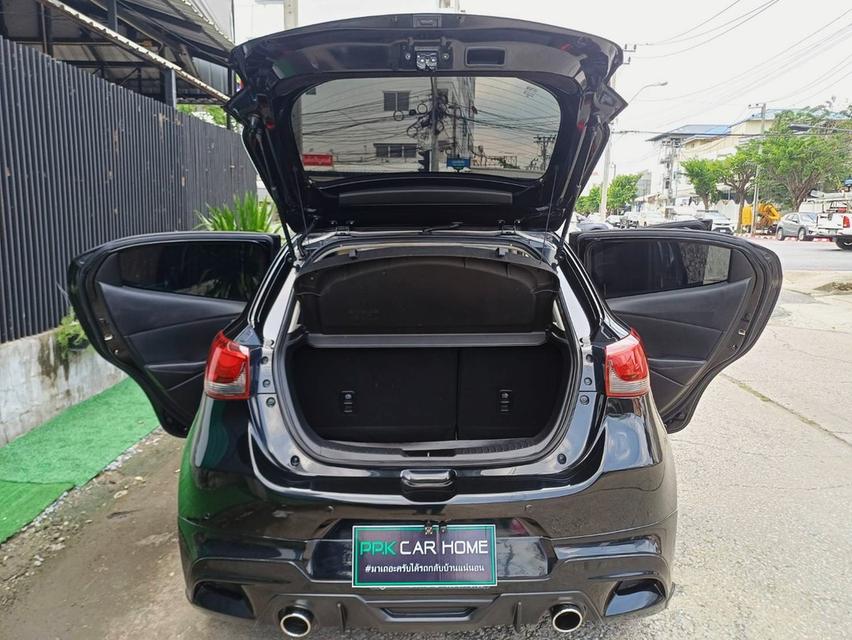 ปี2017 MAZDA 2 Sport 5ประตู มือเดียวออกห้าง ชุดแต่งรอบคัน MAX ตัวใหม่ 10