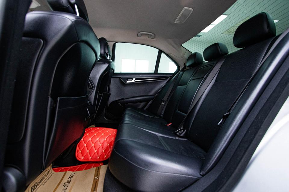 BENZ C-CLASS C200 CGI BE W204 2013  9