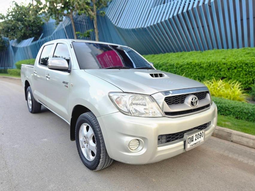 TOYOTA VIGO 2.5 G ตัวท๊อป 4ประตู ปี2011