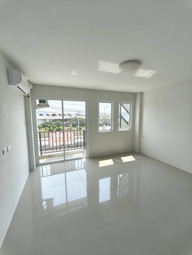 ตึกแถว 3 ชั้น ครึ่ง ถนนข้าวหลาม บางแสน จ.ชลบุรี 15