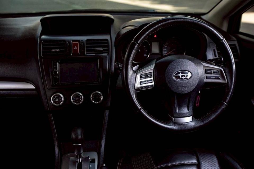 Subaru Xv 2.0 Sti แท้โรงงานทั้งคัน สีดำ ปี 2016 มือเดียว 16