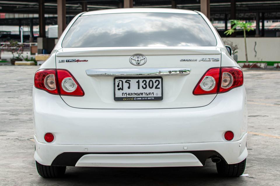 ปี 2010 Toyota Corolla  Altis 1.8 เบนซิน AT สีขาว 3