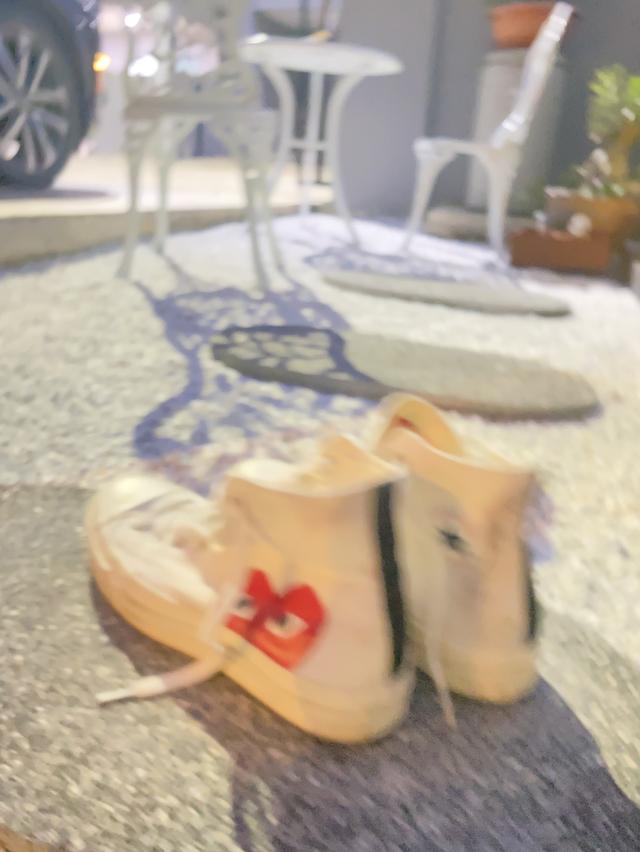 รองเท้าผ้าใบ convers