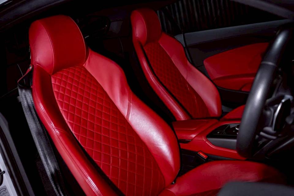 Audi R8 Coupe V10 5.2 Quattro รูปที่ 11