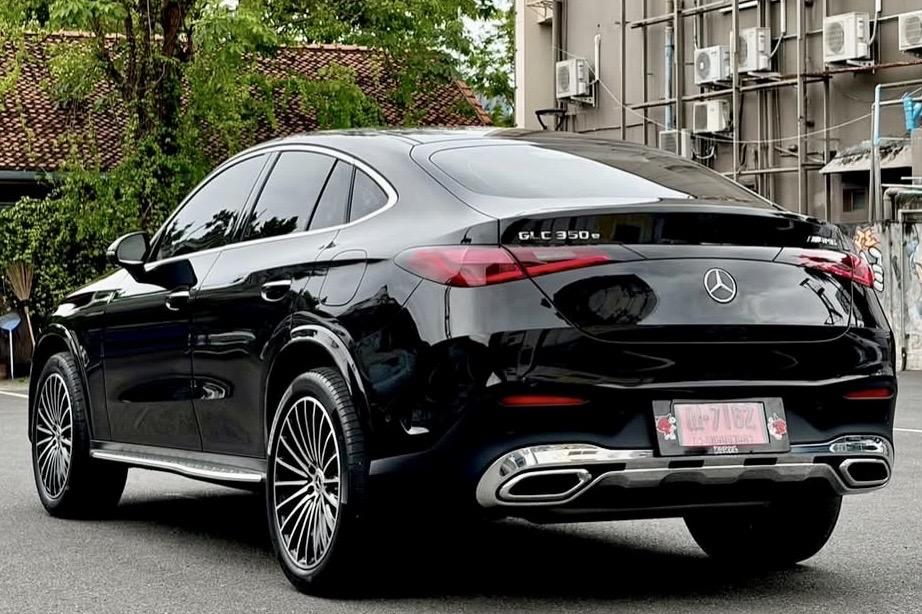 Mercedes-Benz GLC350e AMG Dynamic Coupe รูปที่ 2