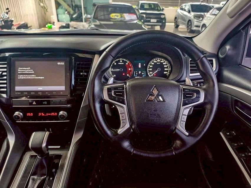 Mitsubishi Pajero 2.4GT Plus ปี22 9