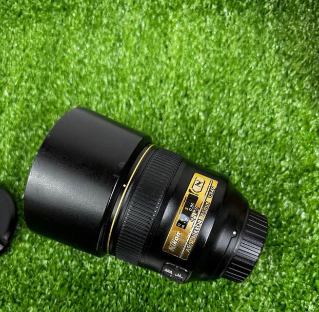 เลนส์ NIKON 85 F1.4G สภาพใช้งาน 2