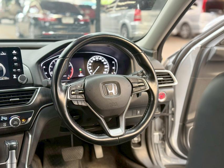HONDA ACCORD 1.5 Turbo EL ปี2019รถบ้านแท้  ออพชั่นเต็มคัน พร้อมใช้งาน.  7