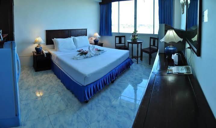 ขายโรงแรมในคูเมืองเชียงใหม่  มีใบอนุญาตโรงแรม 132 ตรว 40 ล้าน  