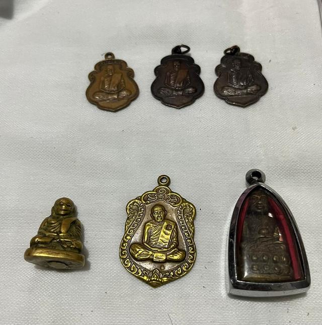 พระหาอยาก แต่ผมมีได้โดยไม่ต้องหา