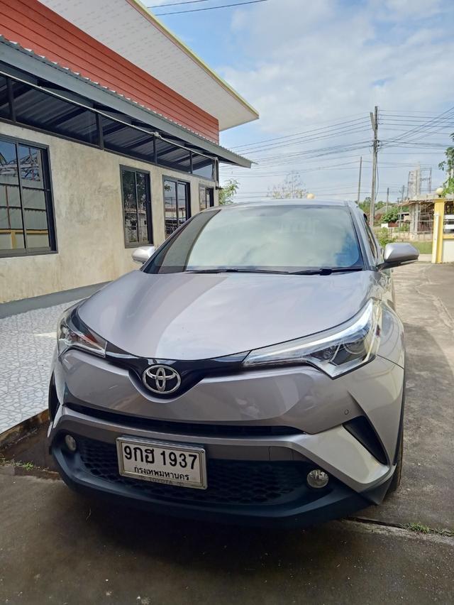 ขายรถ Toyota C-HR 1.8 Mid ปี 2020 วิ่งน้อย