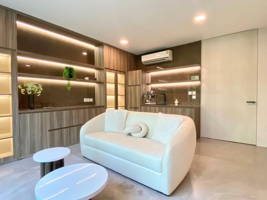 ขายบ้านเดี่ยว 3 ชั้น หลังมุม วีเว่ กรุงเทพกรีฑา (VIVE Krungthepkreetha) เฟอร์ฯครบพร้อมเข้าอยู่ ทำเลดี ใกล้ ARL หัวหมาก 4