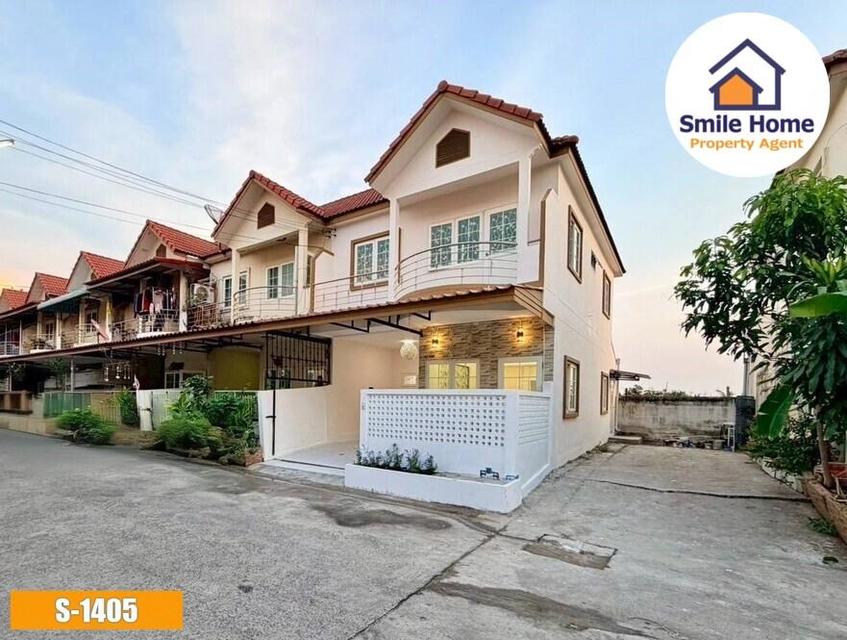 หมู่บ้านเฟื่องฟ้า11 เฟส7 ซอยมังกร แพรกษาสมุทรปราการ หลังมุมรีโนเวทใหม่ 2