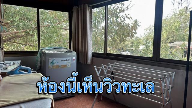 ขายบ้าน2ชั้นติดทะเลอยู่ห่างหาดประมาณ100เมตร(โรงโป๊ะฝั่งทะเล)เนื้อที่ 34 ตรว. 2ห้องนอน 2ห้องน้ำ ซอยบางละมุง6กับซอย8 จ.ชลบุรี 7