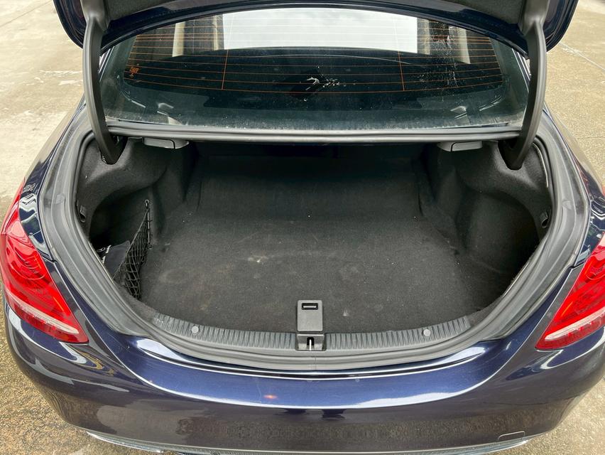 Mercedes-Benz C300 2.1 BlueTec Hybrid AMG AT ปี 2015 20