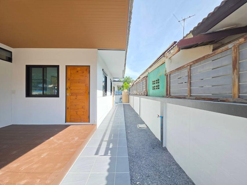 หมู่บ้านซื่อตรง ถนนสุวินทวงศ์ 29 18