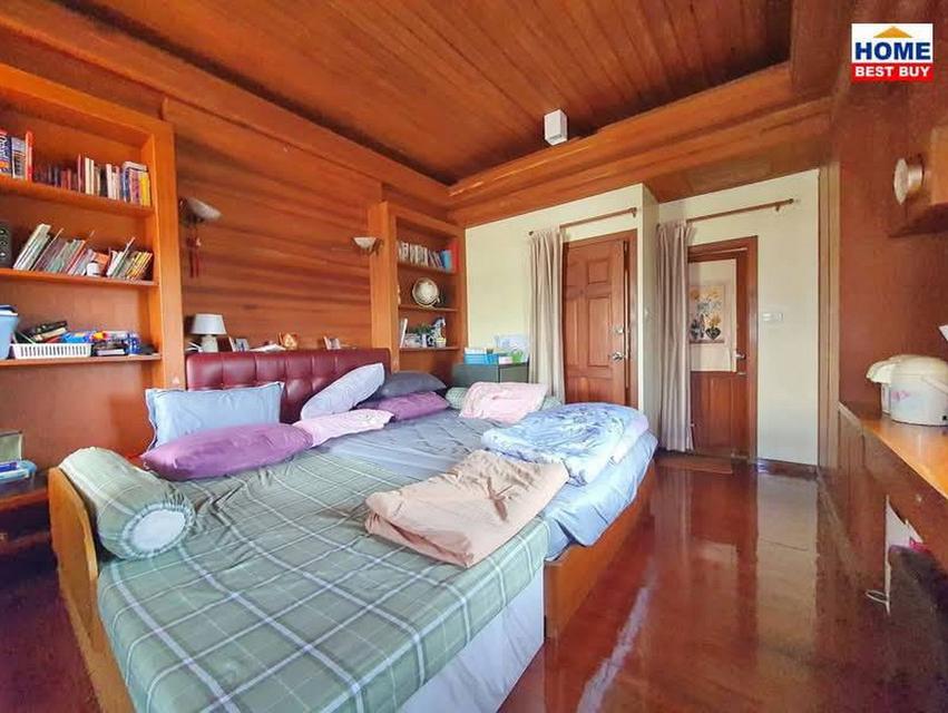 ขายทาวน์เฮ้าส์ 3 ชั้น ซอยลาดปลาเค้า 33 ต่อเติมใหม่ 29 ตารางวา 4 ห้องนอน 3 ห้องน้ำ (หน้าบ้านไม่ชนบ้านอื่น ส่วนตัวมาก) ใกล้ BTS เกษตรศาสตร์ 9