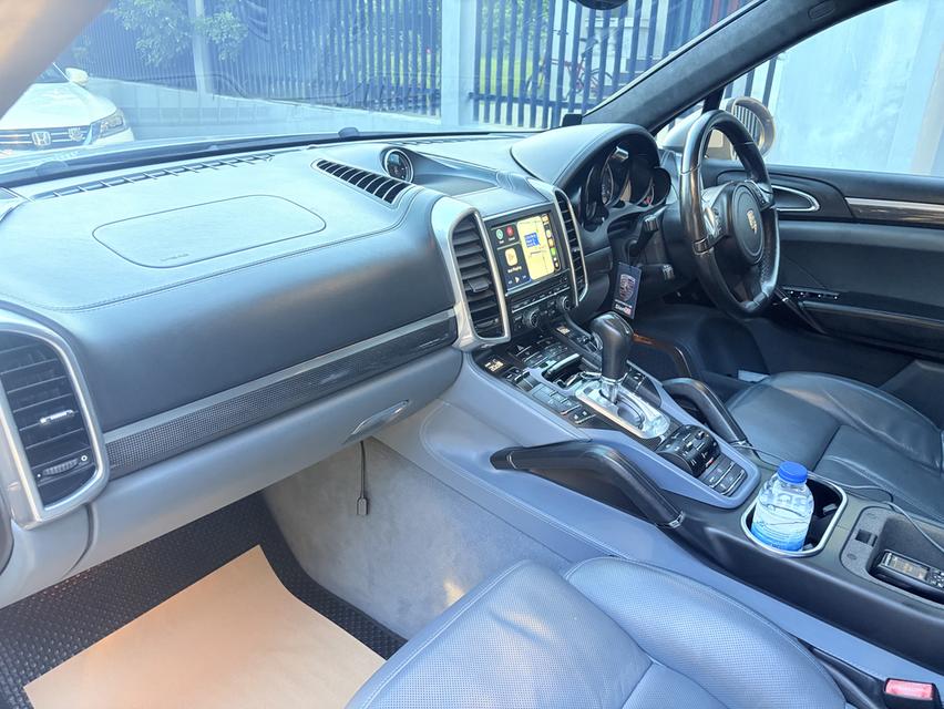 Porsche Cayenne Turbo 4.8L V8 Twin turbo 560 แรงม้า รุ่นหายากมาก เสียงดุดัน ใช้แก๊สโซฮอล์95 รูปที่ 11