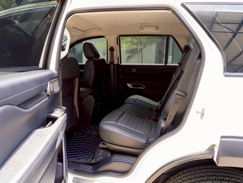 Ford Everest 2.0 Sport ปีจด 2025 14
