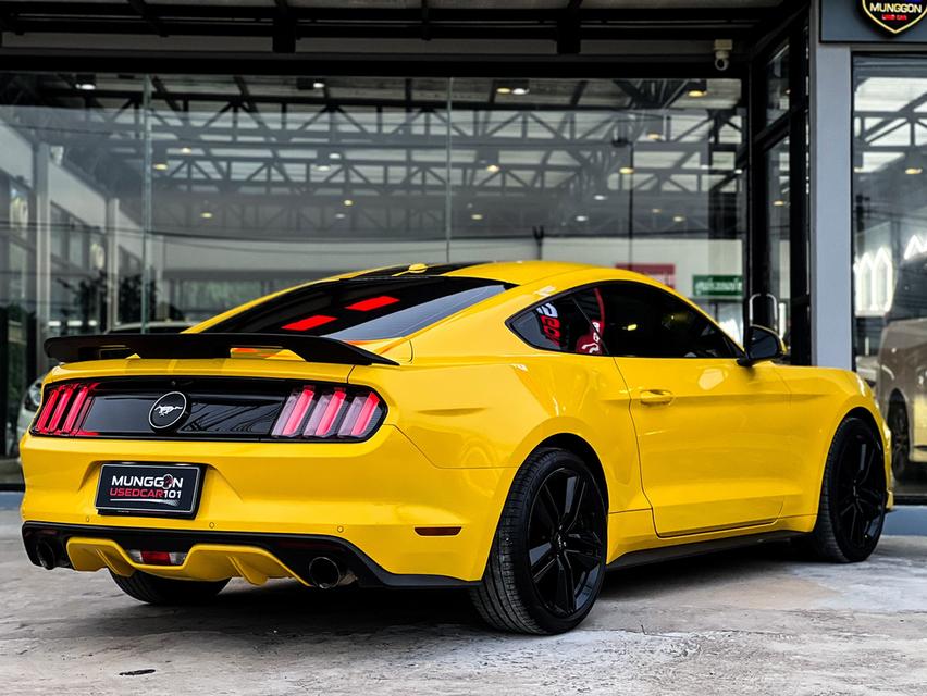 ford mustang 2