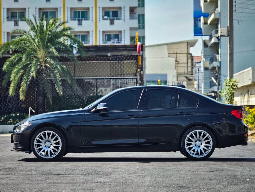 BMW 320D SPORT LINE 6