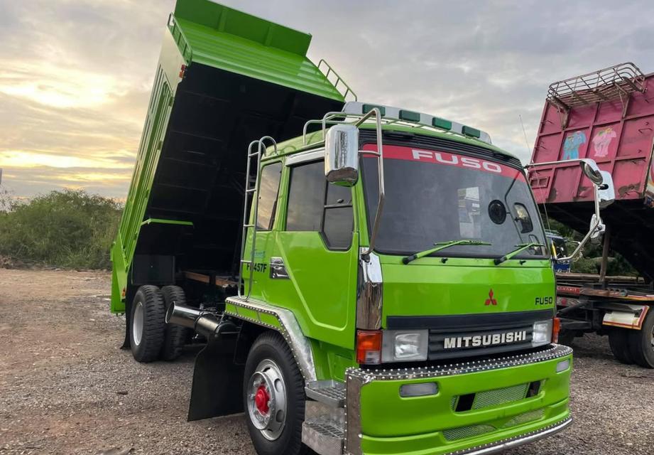 Mitsubishi Fuso 220 Hp สีเขียว ปี 2002