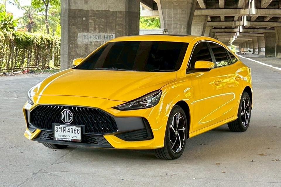 🚗 2023 MG 5 1.5 D+ Sunroof AT