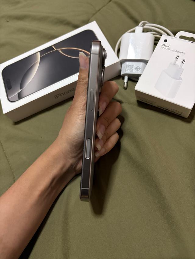 ไอโฟน16 pro 9