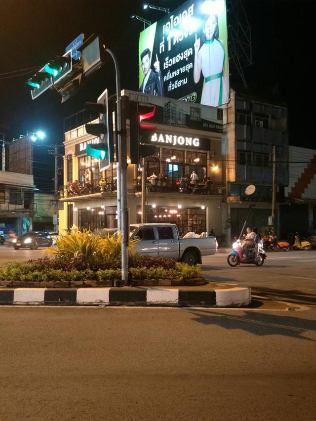 ขายตึกพร้อมรายได้ 8