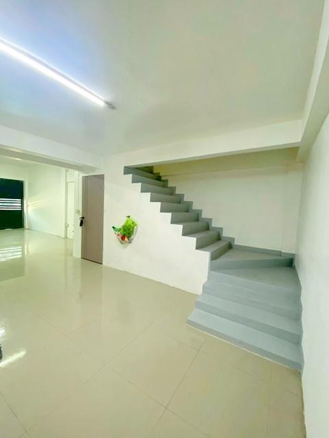 นาคนิวาส สตรีวิทยา 2 คุณคือผู้ใช้คนแรก สุคนธสวัสดิ์ อาคาร 5 นอน 3 น้ำ และ โลตัสส์ สตรีวิทยา 2 อาคารพาณิชย์ 4.5 ชั้น พร้อ 6