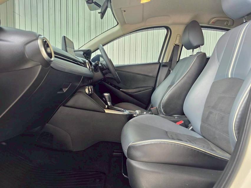 MAZDA MAZDA2 1.3 Sport S Leather ปี 2022 รูปที่ 13