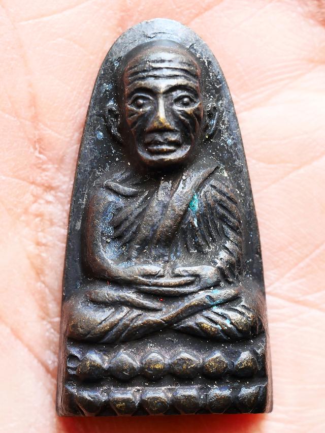 หลวงปู่ทวด เตารีด หลังหนังสือเล็ก วัดช้างให้ ปี 2505...เก่า เดิมๆ 8