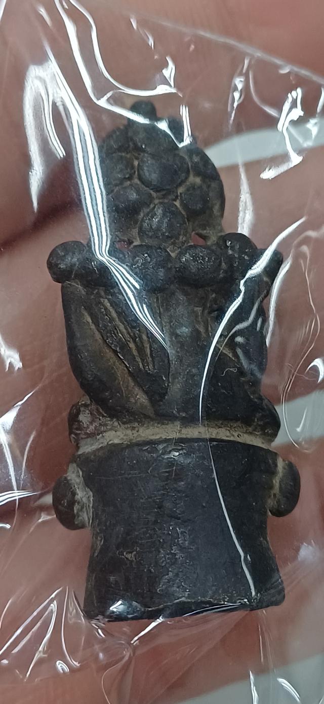 พระกริ่งตั๊กแตนเขมร เนื้อสำริดเงินเก่า รูปที่ 8