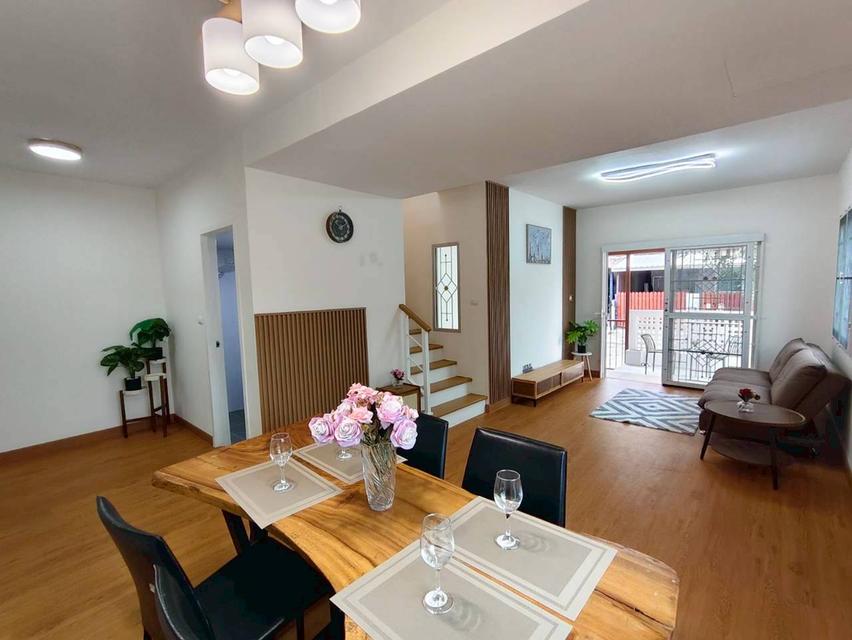 หมู่บ้านพฤกษา 92 ถนนลำลูกกา ต.ลาดสวาย อ.ลำลูกกา จ.ปทุมธานี 5