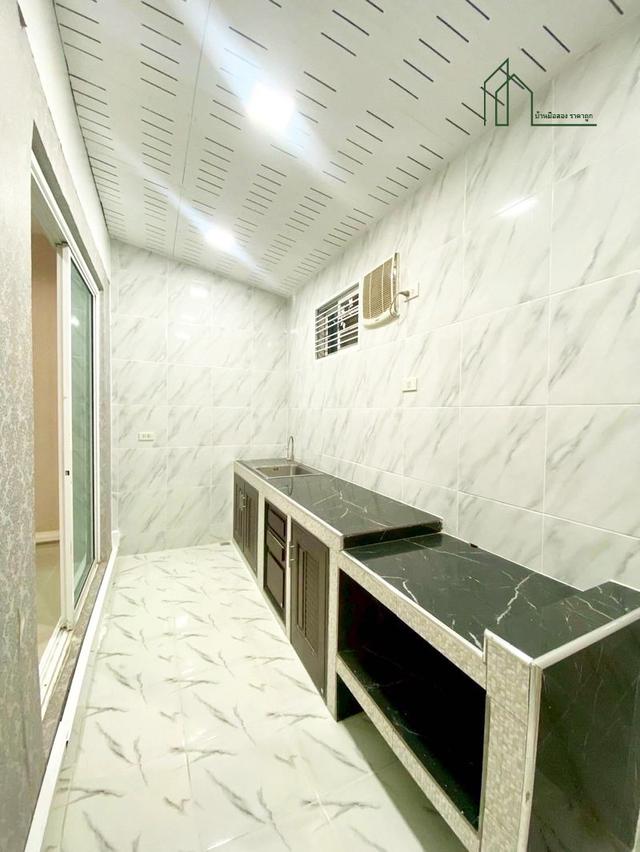 ทาวน์โฮม 3 ชั้น หมู่บ้าน วิชั่นสมาร์ทไลฟ์ บ้านพร้อมอยู่ ใกล้สถานีรถไฟฟ้าบางพลู  6