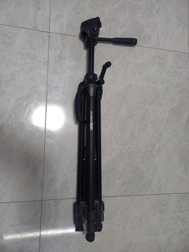 ขาตั้งกล้อง DEAWA รุ่นD3300