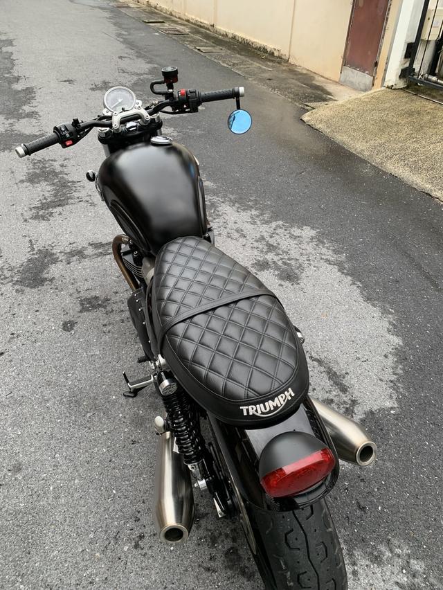 StreetTwin ปี 2018 6