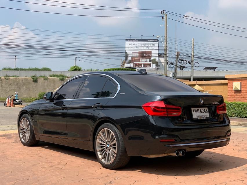 2018 BMW 330e LUXURY LCI รหัส PJP6248 18