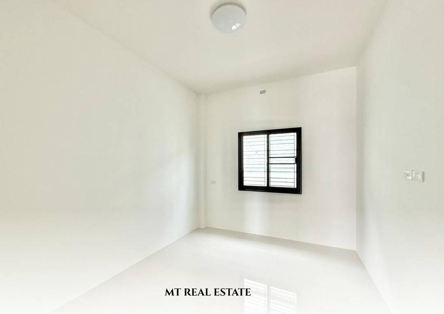 ทาวน์เฮ้าส์/บ้านเดี่ยว 12