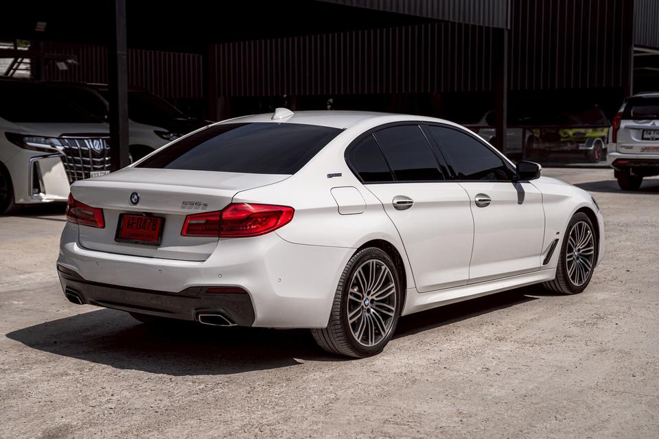 รหัสรถ 67GG9191 BMW 530e Msport G30 ปี 2018 รูปที่ 7