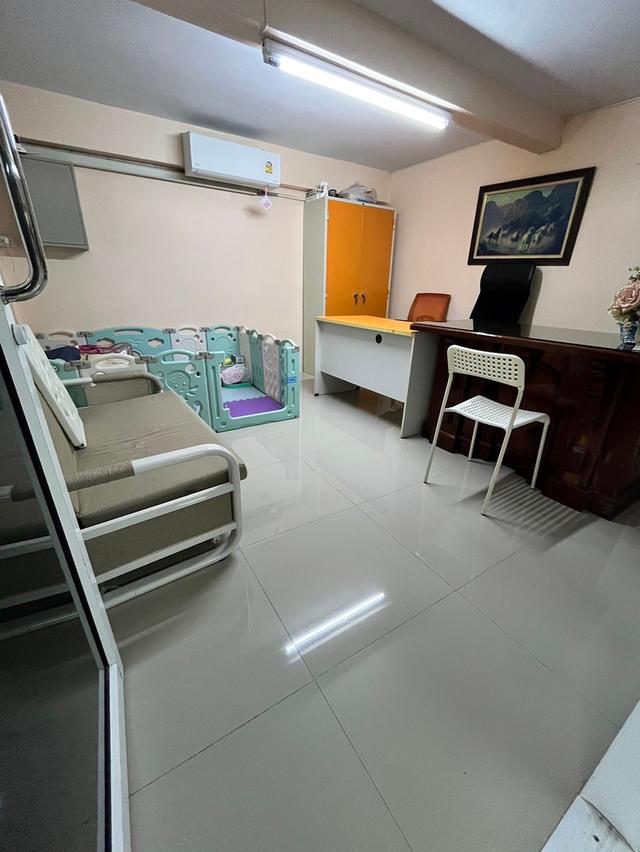 ให้เช่าตึก 2 คูหา 4 ชั้น พื้นที่ 500 ตร.เมตร 6