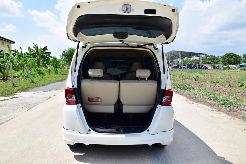 ปี2014 สวยพร้อมใช้ในฉบับครอบครัว HONDA FREED1.5E ออโต้ แอร์หลังคาแล้วไมเนอร์เช้น เบาะหนังแท้ กุญแจรีโมทล้อแม็กชุดแต่งรอบคันCD ABS AIRBAG โทร0957401229 รูปที่ 16